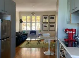 Stylish 2BR apt, great location