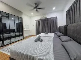 4BR3B Kajang DoubleStorey-14 pax