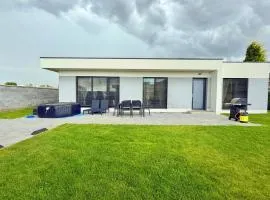 Klimatizovaný Apartmánový dom s vírivkou, 9B