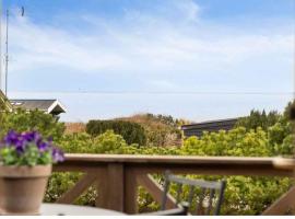 Veddinge Odsherreddenmark - House With Seaview – hotel w mieście Asnæs