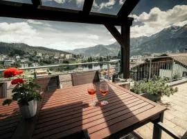 Stylish Lakeview Apartment Balcony & Free Parking