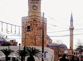 Antalya merkez kaleiçi muhteşem balkonlu daire