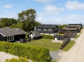 Beautiful Home In Otterup With Wifi