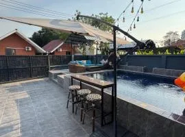 Baanmeesuk Pool Villa Pattaya