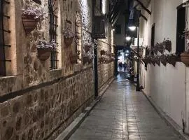 Antalya merkez deniz yakını muhteşem mutfaklı studio daire