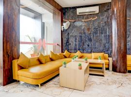 Hotel O World View, hotel in Surat