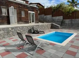 Villa Maryam avec piscine avec vue mer