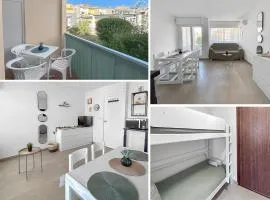Studio confortable avec climatisation au Cap d'Agde avec port, plages et nature accessible à pied