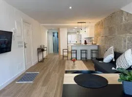 CENTRO VIGO Apartamento reformado, AVE-VIALIA - muy céntrico 5PAX