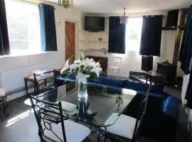 Riverside Lodge At Bridge Stores