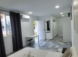 AYZ Silvela - Auto check-in property