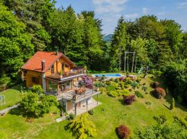 Castle View Haven With Wellness And Pool - Happy Rentals, hotel a Trakošćan