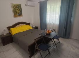 Studio NOVA - Private parking - Self check in, self catering accommodation in Zalău