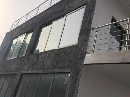 EmeraldSuites Timilehin Court Alalubosa GRA
