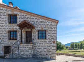 La Bodega de Gredos, hotel v destinaci Navaluenga