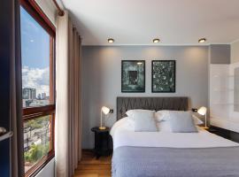 Sombras Modernas Apartment, place to stay in Santa Cruz de la Sierra