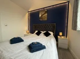 Aylesbury Apartment Contractors & Holiday Stays Free Parking