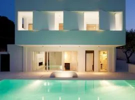 Infinity White Complex by GK Properties