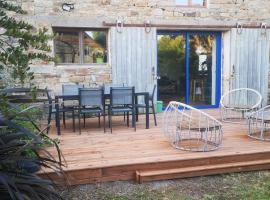 Longère de charme, Hotel in Kervignac