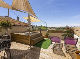 Logement féerique SPA & terrasse - proche Pézenas, Hotel in Abeilhan