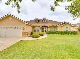 1 Mi From Lake Pet-Friendly Del Rio Gem