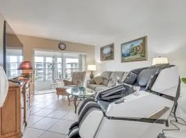 Pool Access, 9 Mi to Pompano Beach Breezy Condo!