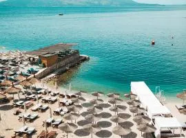 Vila e Bardhe Butique Hotel