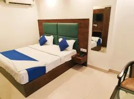 Hotel DSR Tela Grand Plaza Near IGI Airport
