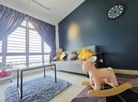 Cozy family suites condo near Mount Austin