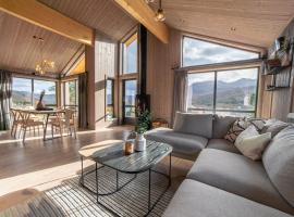 Sunnmøre Getaway, hotel in Sykkylven