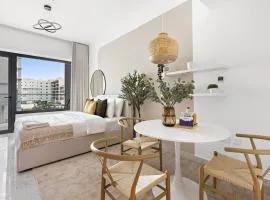 Bright Boho Loft, Masdar City