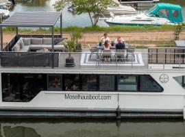 Mosel Glück, ubytování na lodi v destinaci Pölich