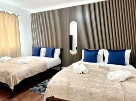 BC-Spacious Quadruple Room in Wembley!