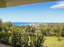 Villa Orfeas Seaview Retreat, Villa in Skafidia