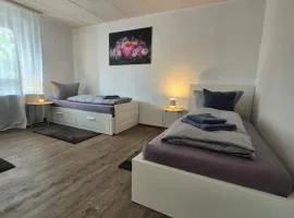 Budget Base Apartment - 3 x Einzelzimmer