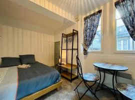 La Chambre du Chateau - Center of Carentan
