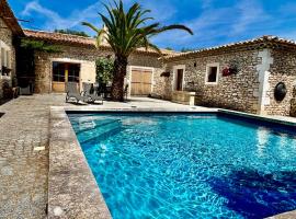 Maison en pierre, hotel a Grignan