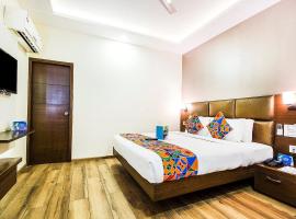 HOTEL New November, hotel near Chandigarh Airport - IXC, Chandīgarh