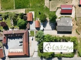 Le Clos de l'Angley Gîtes et Écurie