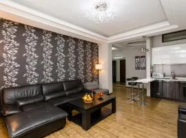 Family suite II