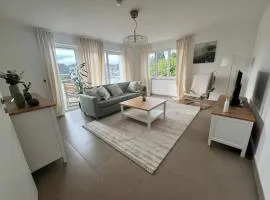 Moderne 72m2 Ferienwohnung mit Sonnenterrase Top Lage