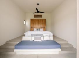 Casa Guapinol - con vista al Campo de Golf, ξενοδοχείο σε Tangolunda