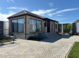 PoolSummerHouse, vila di Baku