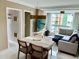 T501 - Apto Novo Ar cond Cama Queen Vaga