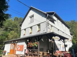 Penzion Troníček, hotel v destinaci Kamenný Přívoz