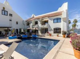 Amazing Condo Overlooking Cabo Marina Pool Access