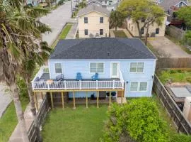 Beach lovers dream come true walking distance to the sandy shores