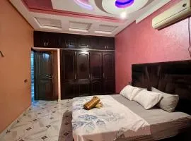 Appartement spacieux marocain traditionnel familial