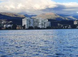 Hermoso Apartamento con Vista al Lago