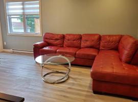 Grande maison excellente et luxueuse, villa in Quebec City